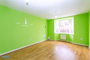 Sitting Room- click for photo gallery